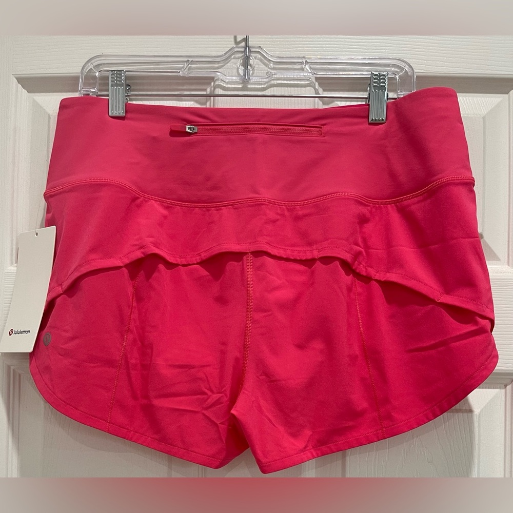 Lululemon High-Rise Lined Short 2.5" - Picture 5 of 7